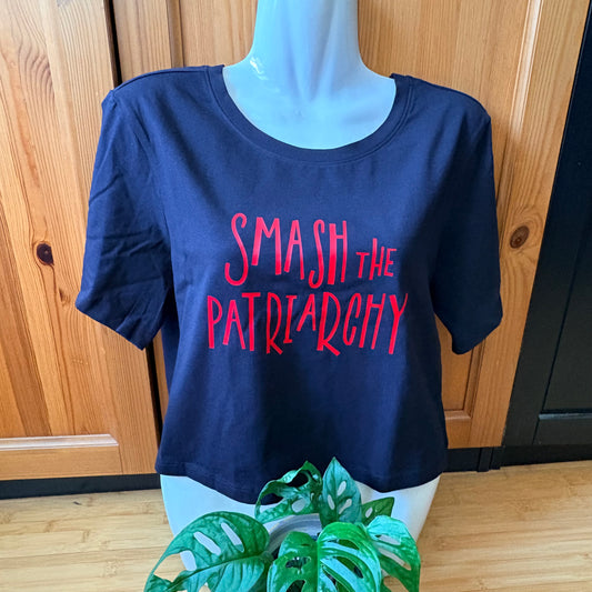 Cropped Shirt „smash the patriarchy“